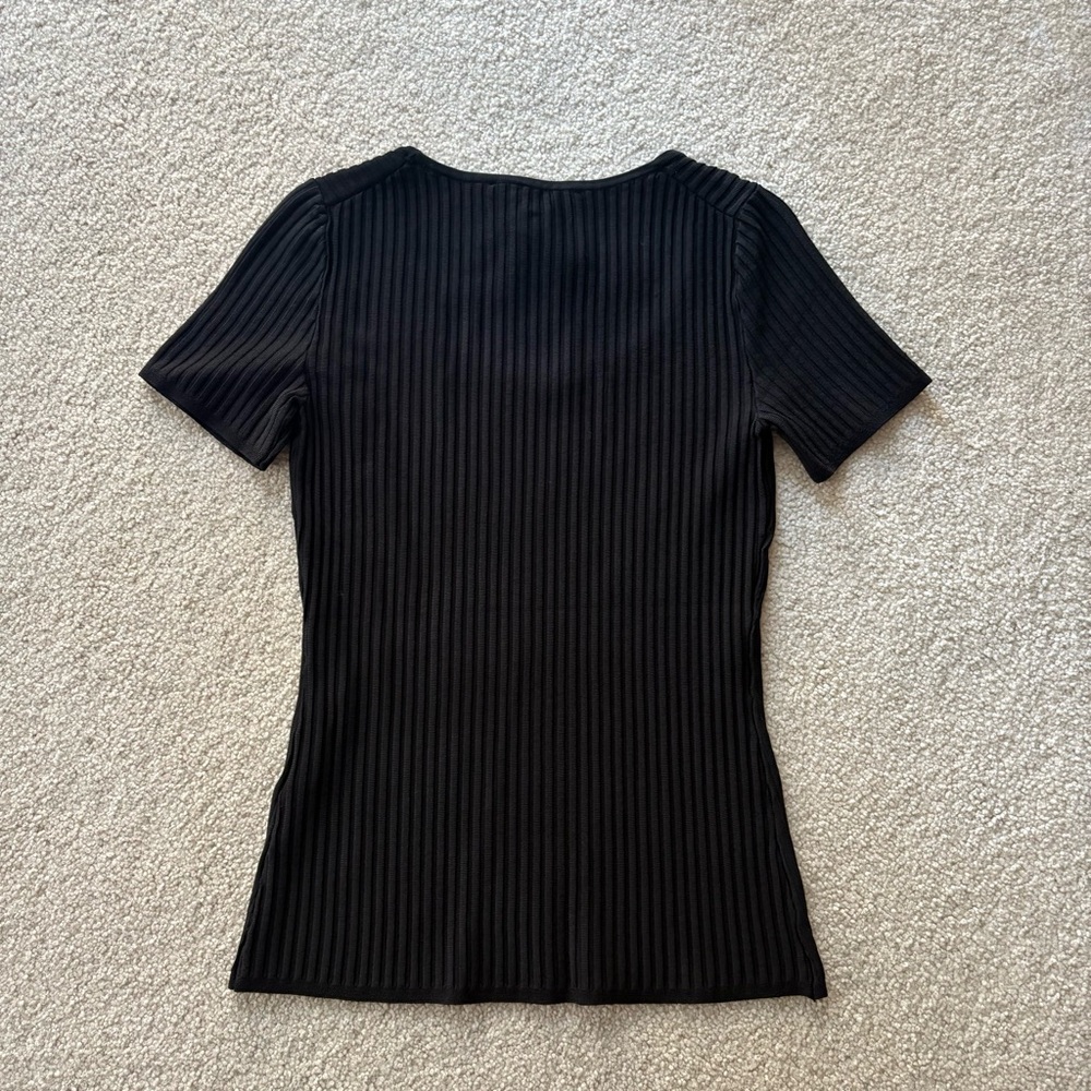 White House Black Market Black Ribbed Short Sleeve Top - Picture 5 of 7